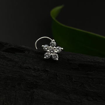 Pretty Zircon Flower Nose Pin